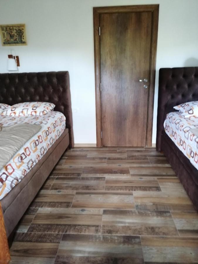 Etno House Happy Village Cetinje Eksteriør billede